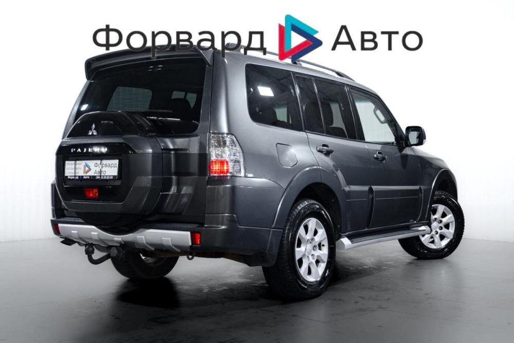 Mitsubishi Pajero IV Рестайлинг 1 Тюмень  - изображение 8