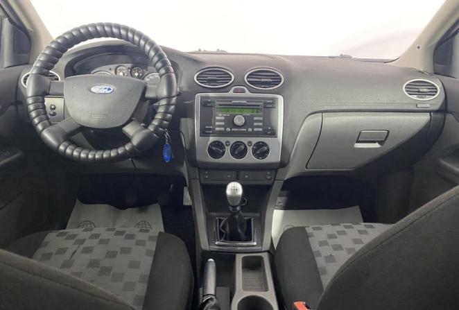 Ford Focus II с пробегом 2005 года, цена 260 000 рублей, 320434 км, хэтчбек, Автокод Объявления