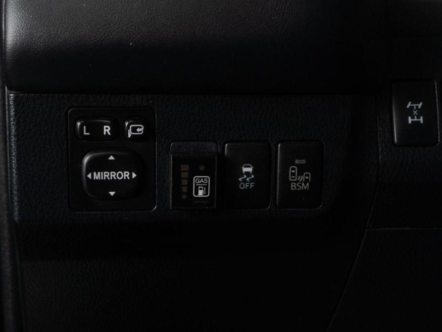 Toyota RAV4 IV (XA40) Тюмень  - изображение 18