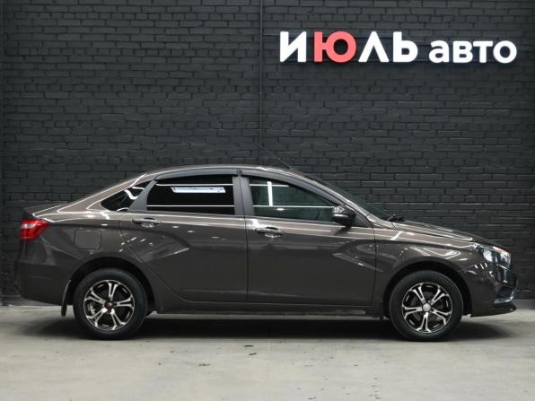 Lada (ВАЗ) Vesta I с пробегом 2018 года, цена 900 000 рублей, 195524 км, седан, Автокод Объявления
