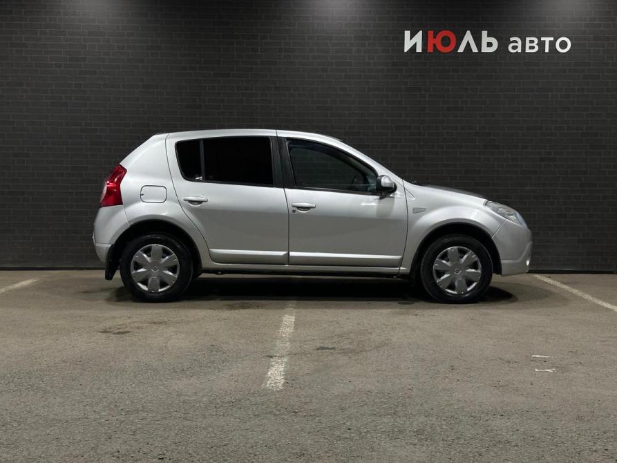 Renault Sandero I Челябинск  - изображение 4