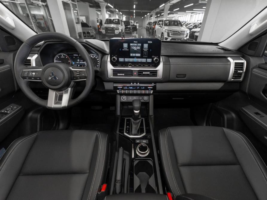 Mitsubishi L200 VI Москва  - изображение 8