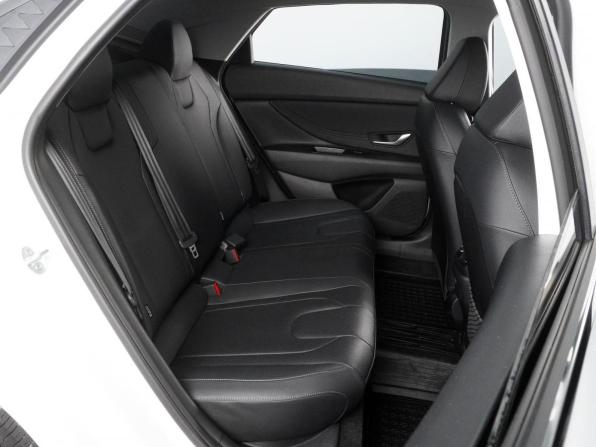 Hyundai Elantra VII (CN7) Рестайлинг с пробегом 2024 года, цена 1 999 000 рублей, 14956 км, седан, Автокод Объявления