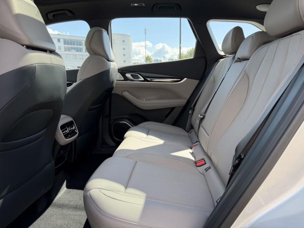 Geely Atlas II с пробегом 2026 года, цена 3 200 000 рублей, 25 км, внедорожник, Автокод Объявления