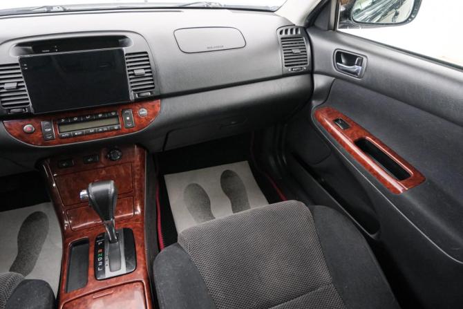 Toyota Camry V (XV30) Рестайлинг с пробегом 2005 года, цена 999 000 рублей, 229169 км, седан, Автокод Объявления