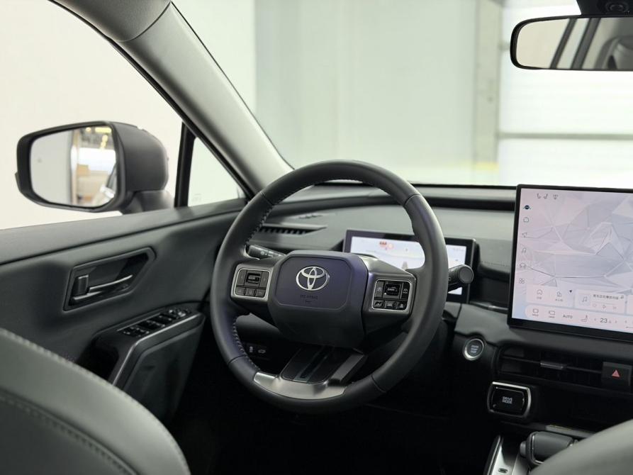 Toyota RAV4 VI (XA60) Воронеж  - изображение 34