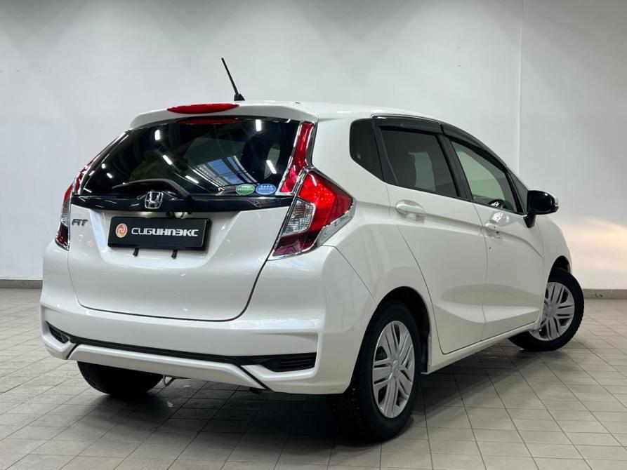 Honda Fit III Рестайлинг Кемерово  - изображение 5