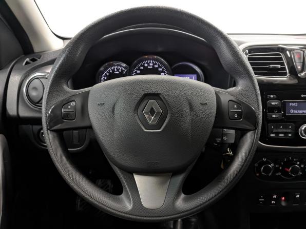 Renault Logan II с пробегом 2018 года, цена 800 000 рублей, 119300 км, седан, Автокод Объявления