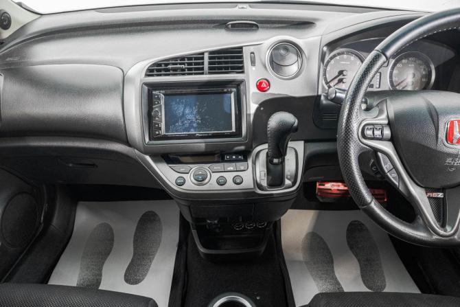 Honda Stream II с пробегом 2007 года, цена 999 000 рублей, 328000 км, компактвэн, Автокод Объявления