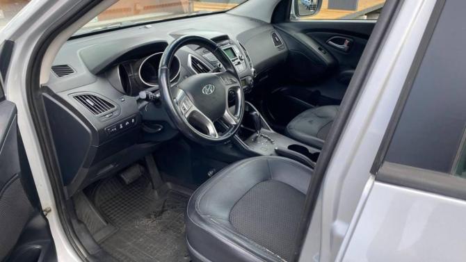 Hyundai ix35 I с пробегом 2010 года, цена 1 380 000 рублей, 263285 км, внедорожник, Автокод Объявления