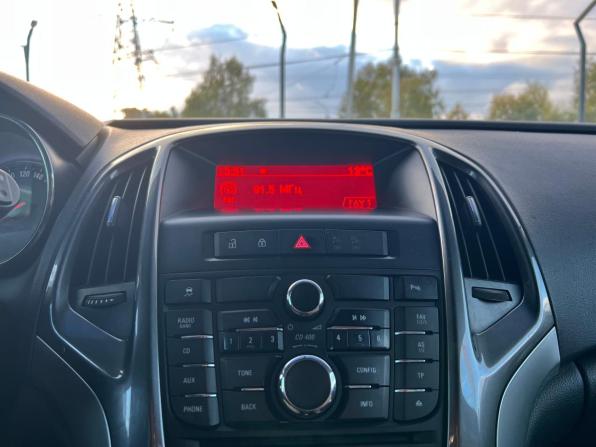 Opel Astra J Рестайлинг с пробегом 2012 года, цена 885 000 рублей, 116485 км, хэтчбек, Автокод Объявления