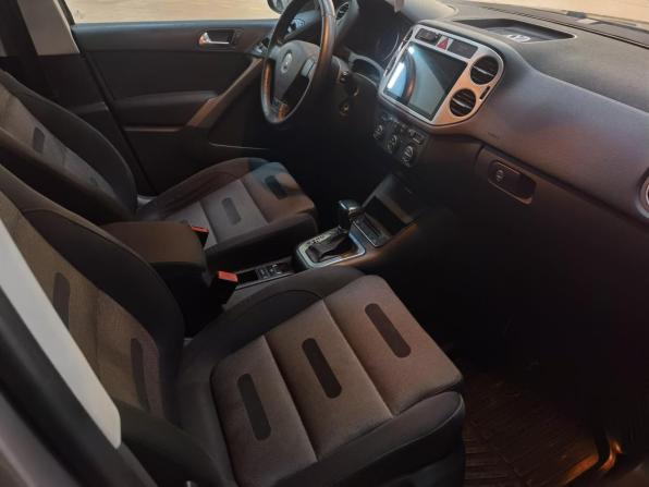 Volkswagen Tiguan I с пробегом 2009 года, цена 1 030 000 рублей, 239000 км, внедорожник, Автокод Объявления
