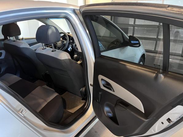 Chevrolet Cruze I с пробегом 2012 года, цена 639 000 рублей, 185838 км, хэтчбек, Автокод Объявления