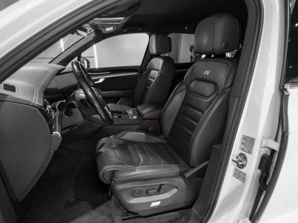 Volkswagen Touareg III с пробегом 2019 года, цена 4 045 000 рублей, 233207 км, внедорожник, Автокод Объявления