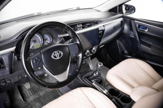 Toyota Corolla XI (E160 E170 E180) с пробегом 2013 года, цена 1 329 000 рублей, 148000 км, седан, Автокод Объявления