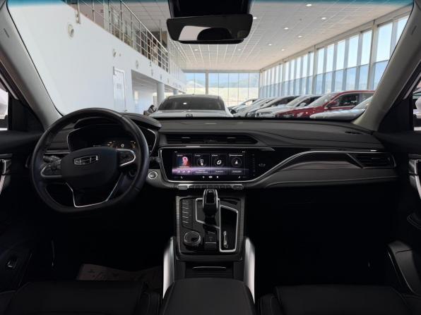 Geely Atlas Pro с пробегом 2022 года, цена 2 000 000 рублей, 68090 км, внедорожник, Автокод Объявления