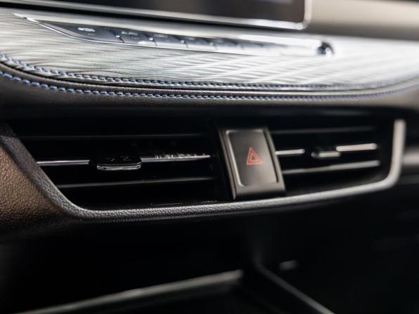 Haval Jolion I с пробегом 2022 года, цена 1 548 000 рублей, 49396 км, внедорожник, Автокод Объявления