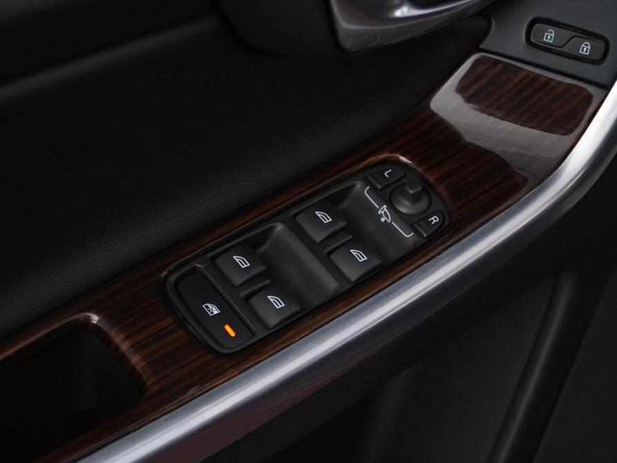 Volvo XC60 I Рестайлинг Москва  - изображение 12