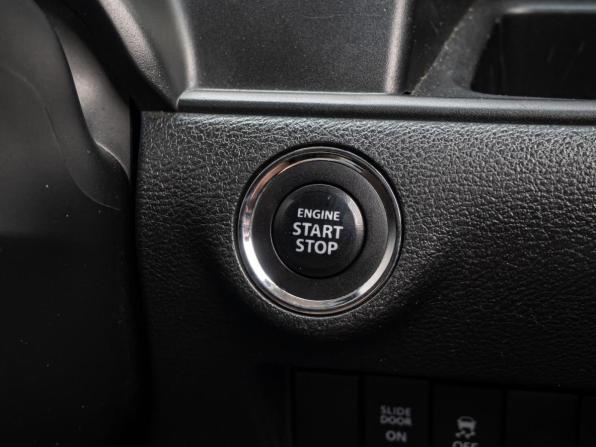 Suzuki Solio III с пробегом 2019 года, цена 1 350 000 рублей, 104092 км, микровэн, Автокод Объявления