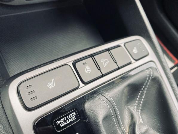 Hyundai Creta I с пробегом 2019 года, цена 1 990 000 рублей, 44570 км, внедорожник, Автокод Объявления