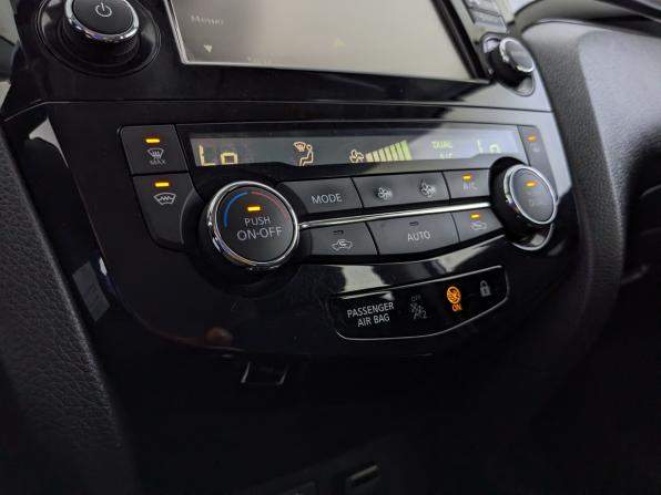 Nissan Qashqai II с пробегом 2018 года, цена 1 485 000 рублей, 125266 км, внедорожник, Автокод Объявления
