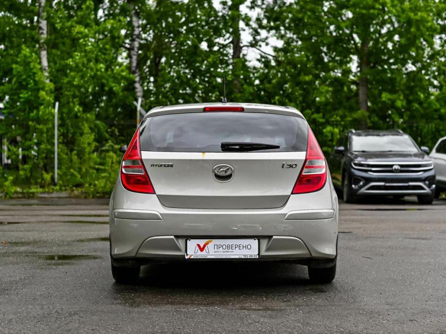 Hyundai i30 I Санкт-Петербург  - изображение 3