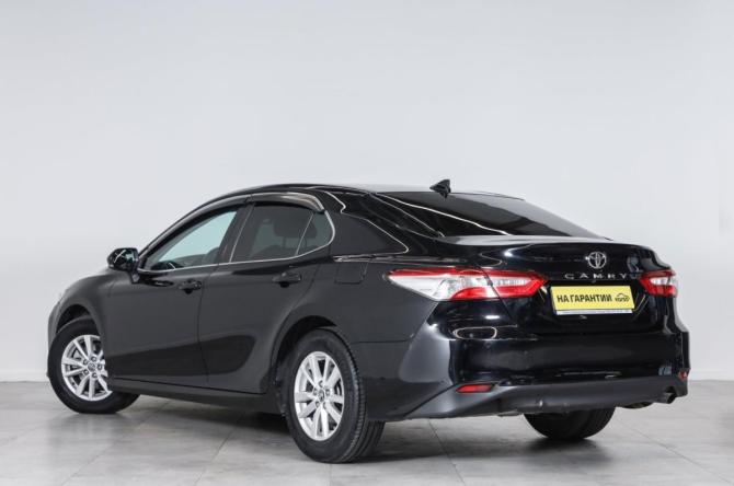 Toyota Camry VIII (XV70) с пробегом 2019 года, цена 2 249 000 рублей, 206000 км, седан, Автокод Объявления