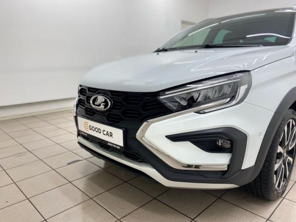 Lada (ВАЗ) Vesta I Рестайлинг (NG) с пробегом 2025 года, цена 1 799 000 рублей, 5595 км, универсал, Автокод Объявления