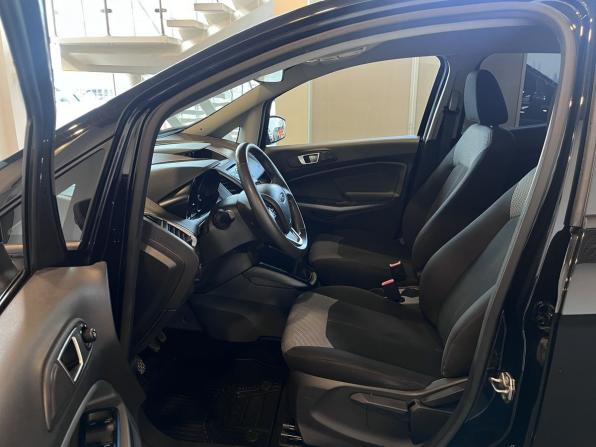 Ford EcoSport II с пробегом 2016 года, цена 1 200 000 рублей, 99046 км, внедорожник, Автокод Объявления
