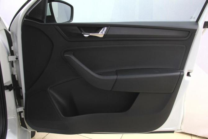 Skoda Rapid II с пробегом 2020 года, цена 1 515 700 рублей, 99580 км, лифтбек, Автокод Объявления