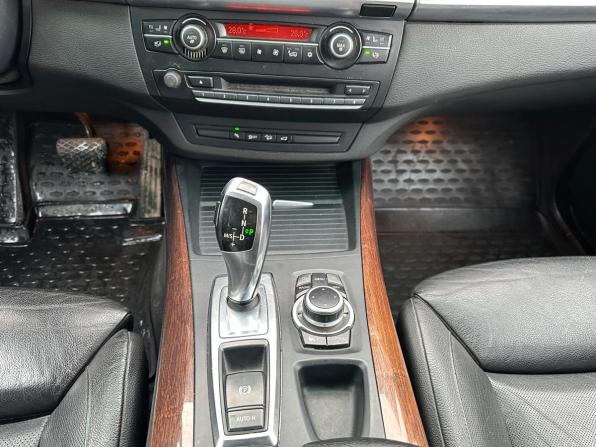 BMW X5 II (E70) с пробегом 2010 года, цена 1 350 000 рублей, 325703 км, внедорожник, Автокод Объявления