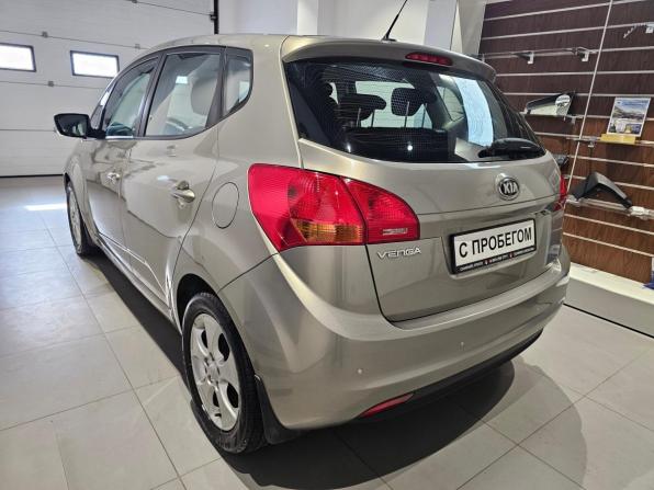 Kia Venga I с пробегом 2013 года, цена 879 000 рублей, 125594 км, минивэн, Автокод Объявления