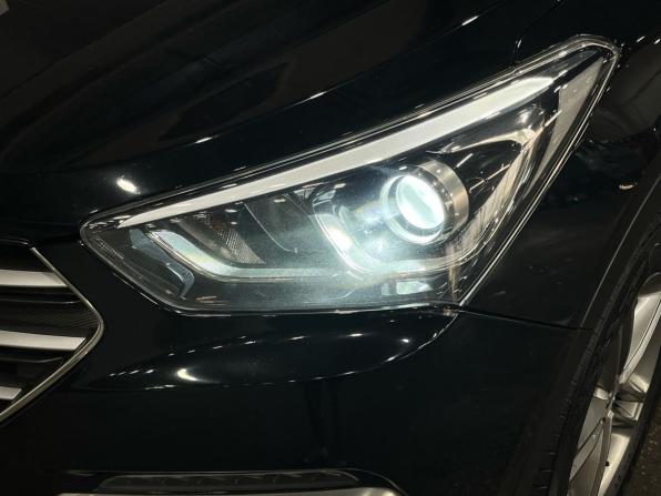 Hyundai Santa Fe III Рестайлинг с пробегом 2017 года, цена 1 830 000 рублей, 194701 км, внедорожник, Автокод Объявления