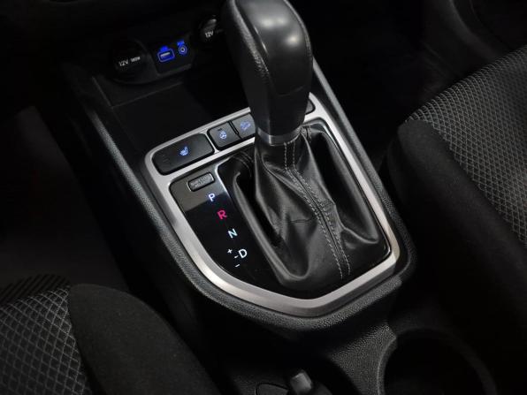 Hyundai Creta I с пробегом 2017 года, цена 1 350 000 рублей, 292203 км, внедорожник, Автокод Объявления