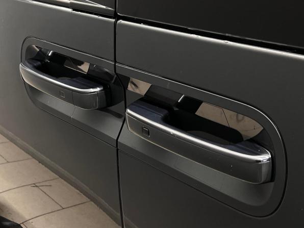 Hyundai Staria I с пробегом 2025 года, цена 6 149 000 рублей, 17571 км, минивэн, Автокод Объявления