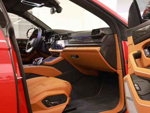 Lamborghini Urus I Рестайлинг с пробегом 2025 года, цена 43 000 000 рублей, 82 км, внедорожник, Автокод Объявления