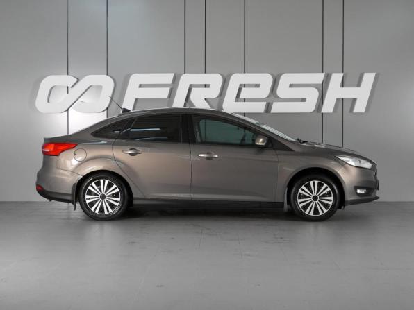 Ford Focus III Рестайлинг с пробегом 2018 года, цена 1 350 000 рублей, 139045 км, седан, Автокод Объявления