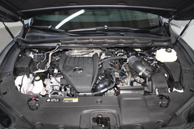 Lexus RX V с пробегом 2023 года, цена 10 900 000 рублей, 20050 км, внедорожник, Автокод Объявления