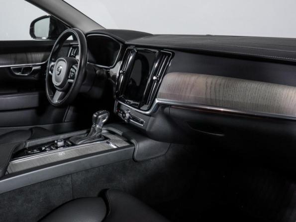 Volvo S90 II Рестайлинг с пробегом 2021 года, цена 3 930 000 рублей, 34866 км, седан, Автокод Объявления