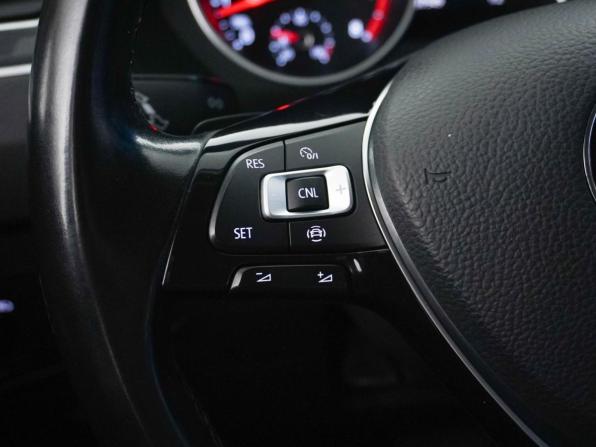 Volkswagen Tiguan II с пробегом 2020 года, цена 2 549 077 рублей, 97949 км, внедорожник, Автокод Объявления