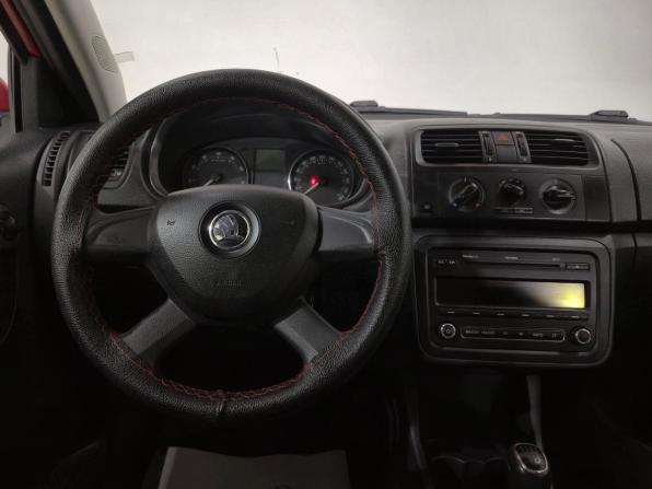 Skoda Fabia II Рестайлинг с пробегом 2013 года, цена 420 000 рублей, 296691 км, хэтчбек, Автокод Объявления
