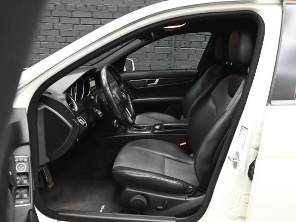 Mercedes-Benz C-Класс III (W204) Рестайлинг с пробегом 2011 года, цена 1 300 000 рублей, 267078 км, седан, Автокод Объявления