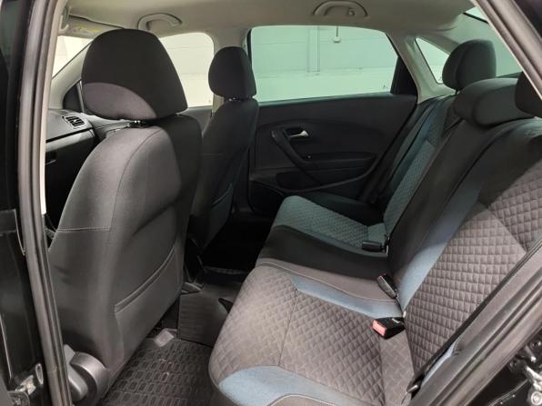 Volkswagen Polo V Рестайлинг с пробегом 2019 года, цена 1 250 000 рублей, 133148 км, седан, Автокод Объявления
