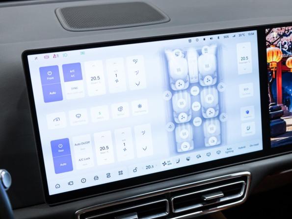Li Auto (Lixiang) L9 I с пробегом 2023 года, цена 5 470 000 рублей, 79501 км, внедорожник, Автокод Объявления