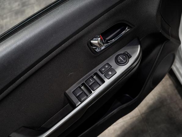 Kia Rio III с пробегом 2012 года, цена 935 000 рублей, 59600 км, хэтчбек, Автокод Объявления