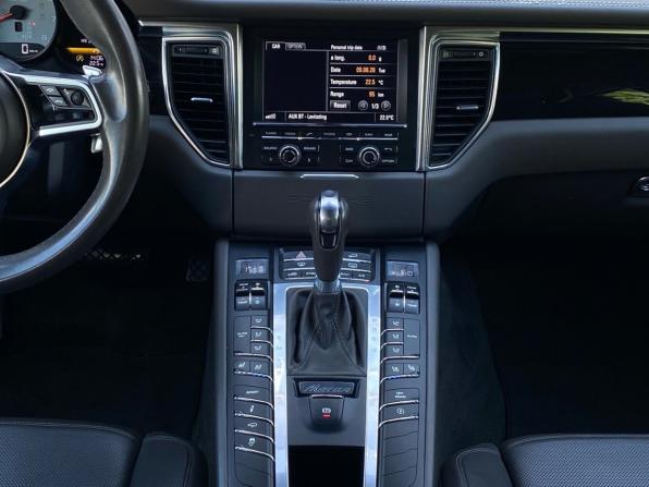 Porsche Macan I с пробегом 2014 года, цена 2 070 000 рублей, 129234 км, внедорожник, Автокод Объявления