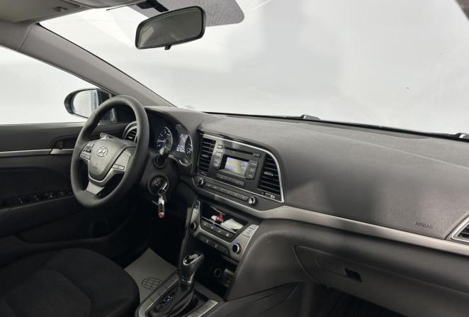 Hyundai Elantra VI (AD) с пробегом 2017 года, цена 1 050 000 рублей, 165724 км, седан, Автокод Объявления