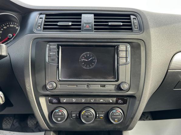 Volkswagen Jetta VI Рестайлинг с пробегом 2014 года, цена 1 080 000 рублей, 167476 км, седан, Автокод Объявления