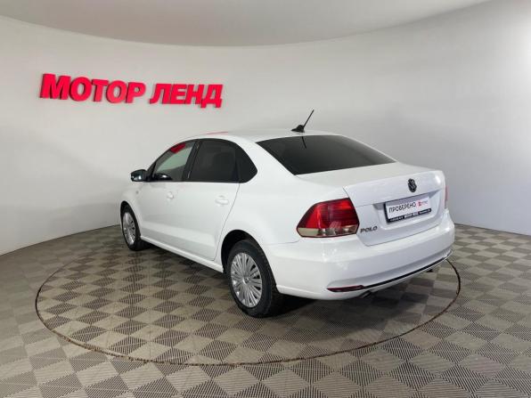 Volkswagen Polo V Рестайлинг с пробегом 2017 года, цена 831 000 рублей, 141900 км, седан, Автокод Объявления