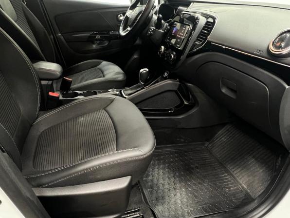 Renault Kaptur I Рестайлинг с пробегом 2021 года, цена 1 889 000 рублей, 36500 км, внедорожник, Автокод Объявления
